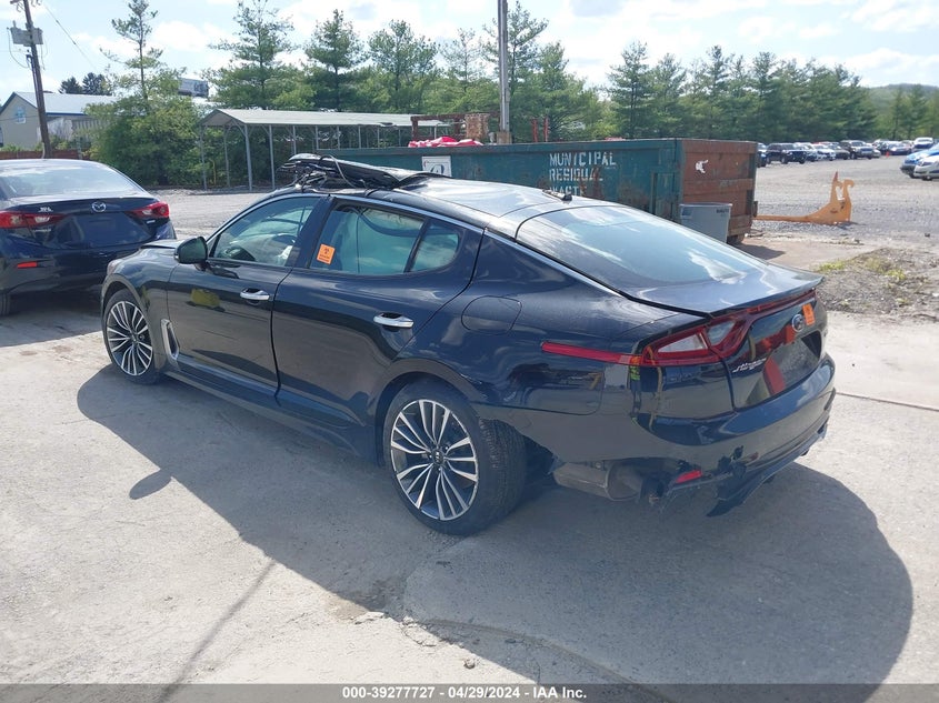 2018 Kia Stinger Premium VIN: KNAE25LAXJ6012444 Lot: 39277727