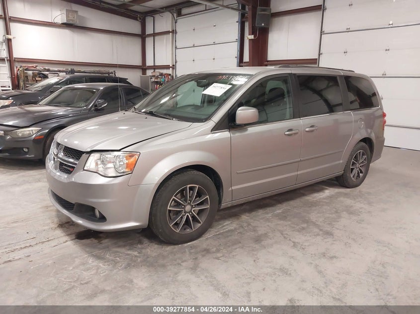 VIN 2C4RDGCG7HR603896 2017 DODGE GRAND CARAVAN SXT