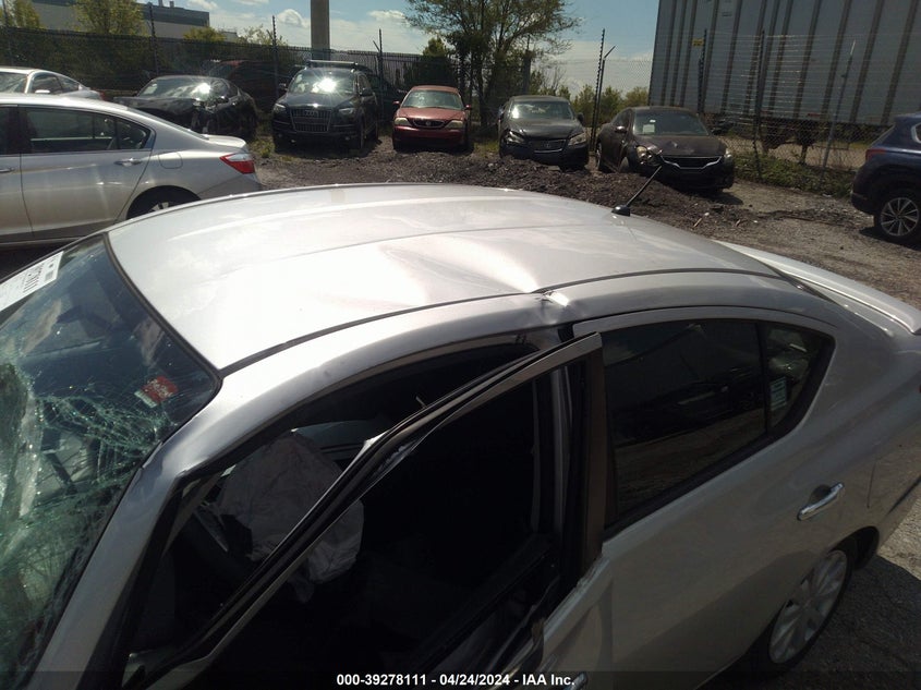 2017 NISSAN VERSA 1.6 SV - 3N1CN7AP5HK441522