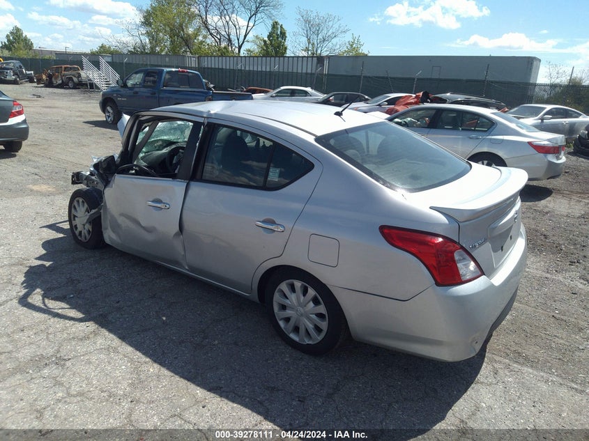 2017 NISSAN VERSA 1.6 SV - 3N1CN7AP5HK441522