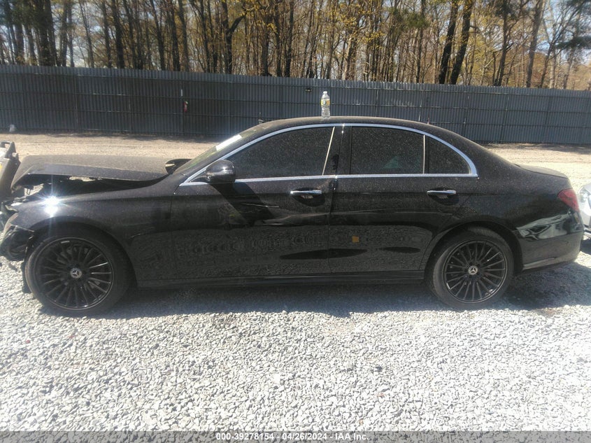 VIN WDDZF4KB6JA398246 2018 MERCEDES-BENZ E 300 4MATIC