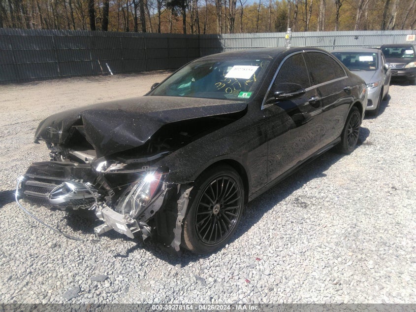 VIN WDDZF4KB6JA398246 2018 MERCEDES-BENZ E 300 4MATIC