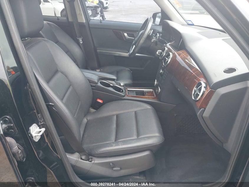 2013 Mercedes-Benz Glk 350 VIN: WDCGG5HB8DG009775 Lot: 39278241