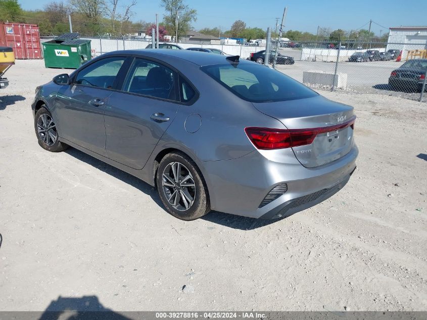 2024 Kia Forte Lxs VIN: 3KPF24AD2RE725892 Lot: 39278816