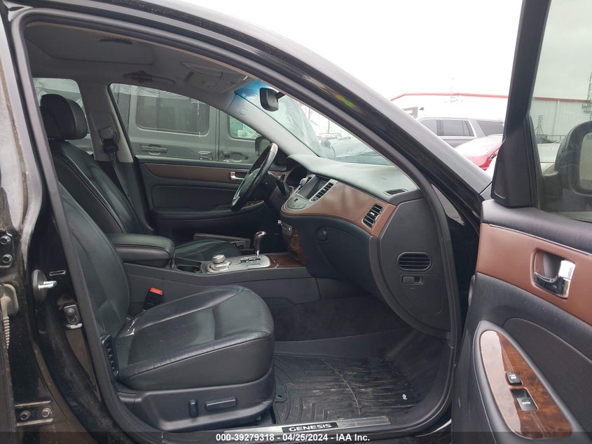 2009 Hyundai Genesis 4.6 VIN: KMHGC46F69U029741 Lot: 39279318