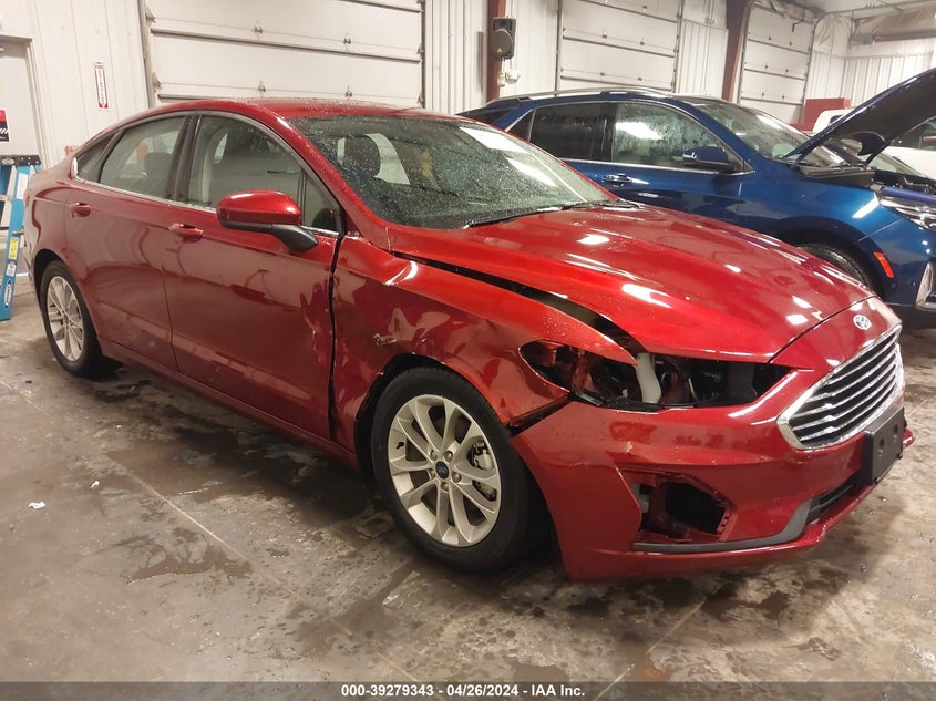 FORD FUSION SE 2019