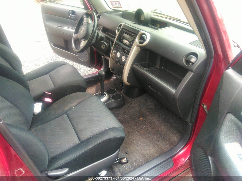 2006 Scion Xb VIN: JTLKT324664098085 Lot: 39279373