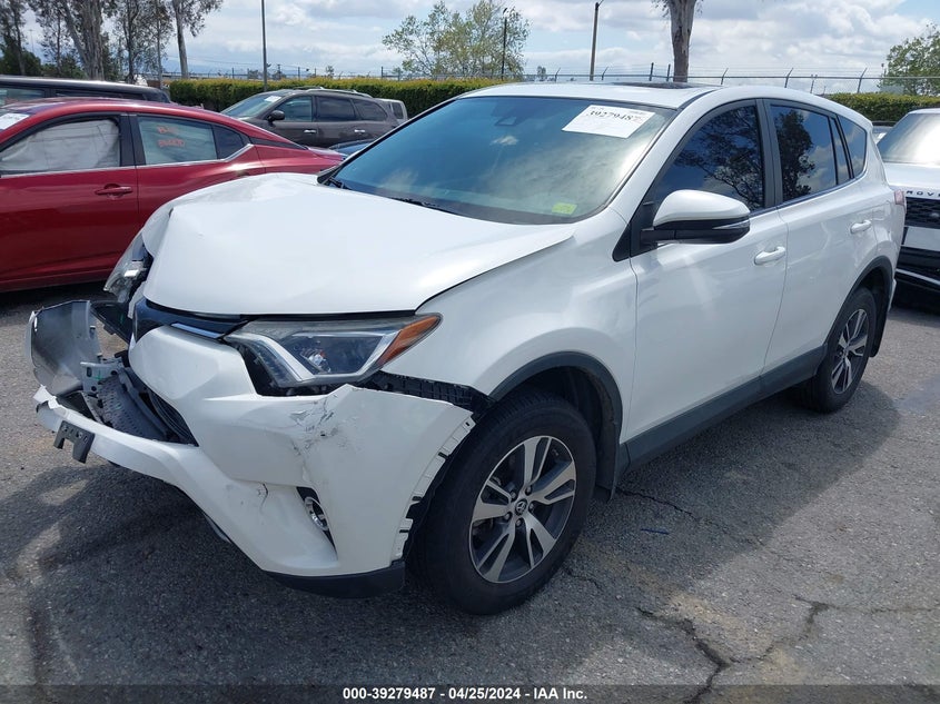 2018 TOYOTA RAV4 XLE - 2T3WFREV8JW514158