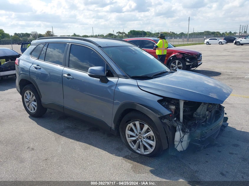2022 Toyota Corolla Cross Le VIN: 7MUCAAAG8NV005209 Lot: 39279717