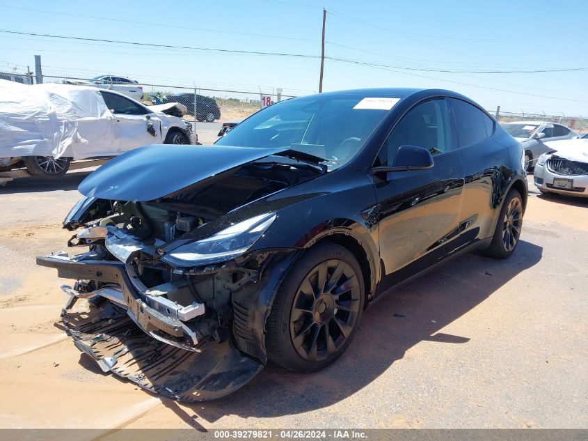 2024 Tesla Model Y Rwd VIN: 7SAYGDED2RF016333 Lot: 39279821