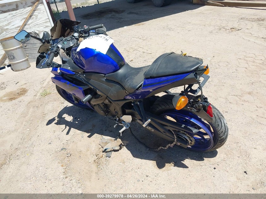 MH3RH06Y0JK018373 2018 YAMAHA YZF photo no. 3