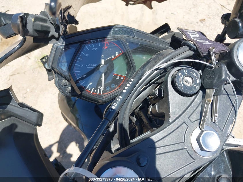 MH3RH06Y0JK018373 2018 YAMAHA YZF photo no. 7