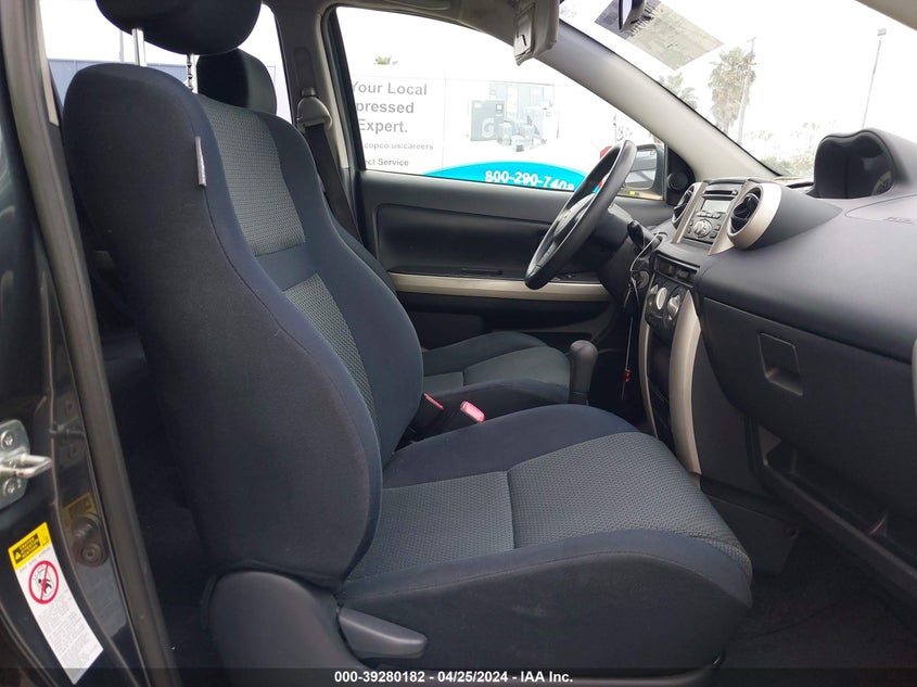 2006 Scion Xa VIN: JTKKT604165005010 Lot: 39280182