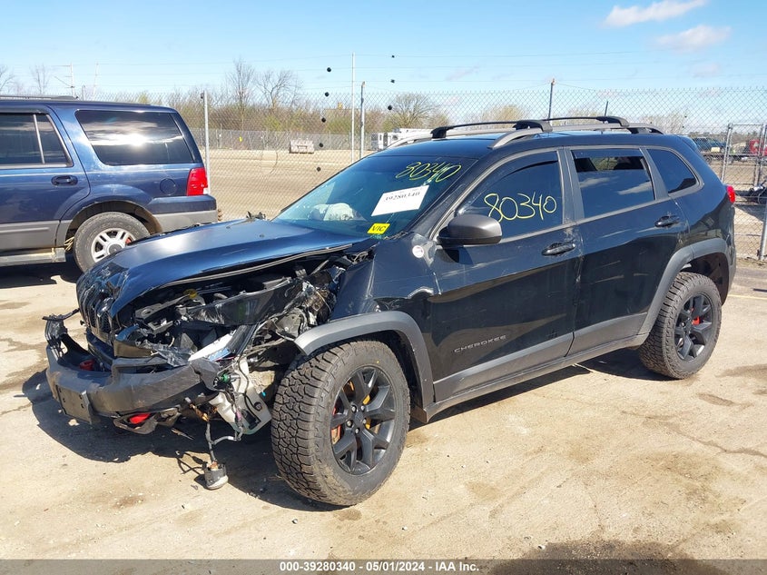 VIN 1C4PJMBS1HW558319 2017 JEEP CHEROKEE TRAILHAWK 4X4