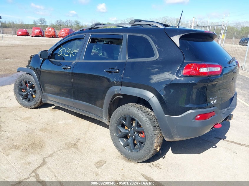 VIN 1C4PJMBS1HW558319 2017 JEEP CHEROKEE TRAILHAWK 4X4