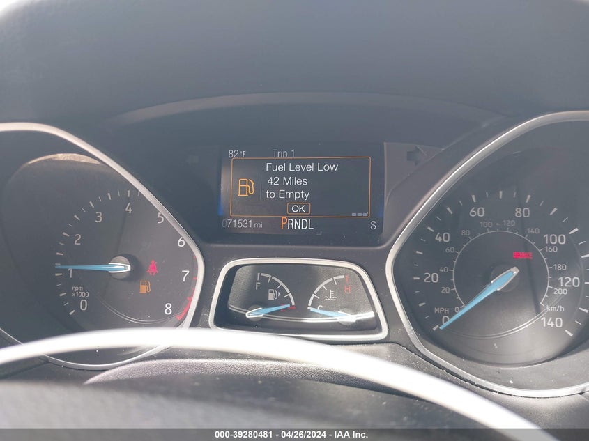 VIN 1FADP3F22HL203981 2017 FORD FOCUS SE