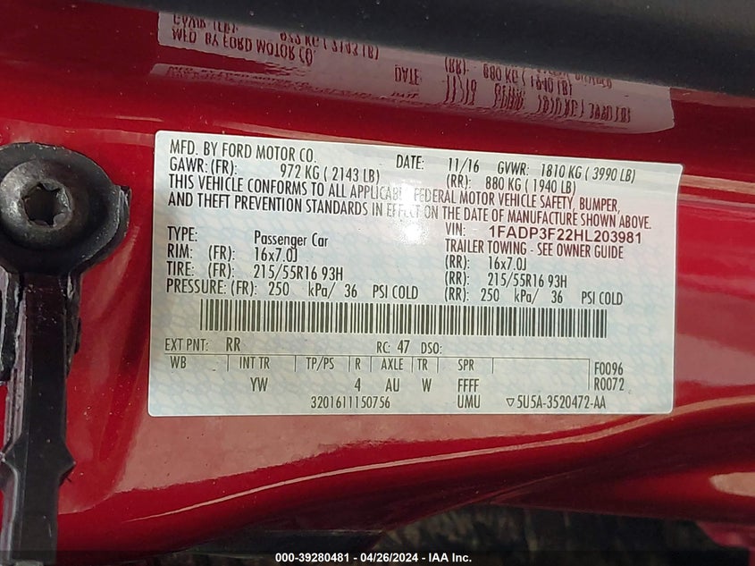 VIN 1FADP3F22HL203981 2017 FORD FOCUS SE