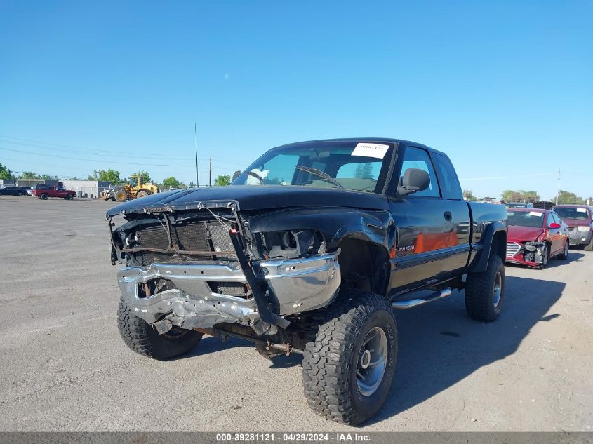 1998 Dodge Ram 2500 St VIN: 3B7KF226XWG219377 Lot: 39281121