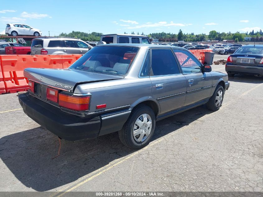 1987 Toyota Camry Dlx VIN: JT2SV21E2H3020916 Lot: 39281268