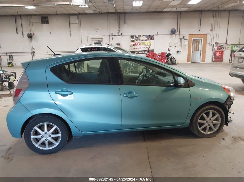 2014 Toyota Prius C Four VIN: JTDKDTB30E1074588 Lot: 39282145