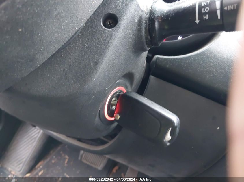 2012 Kia Soul + VIN: KNDJT2A6XC7376663 Lot: 39282942