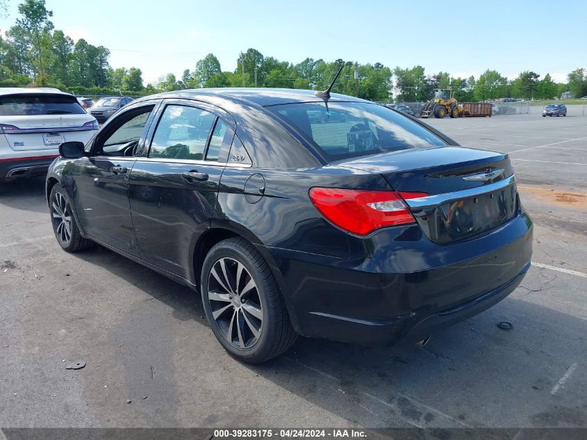 2011 Chrysler 200 S VIN: 1C3BC8FG9BN612551 Lot: 39283175