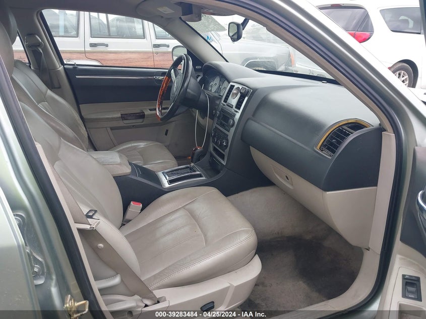 2005 Chrysler 300C VIN: 2C3JA63H85H504714 Lot: 39283484