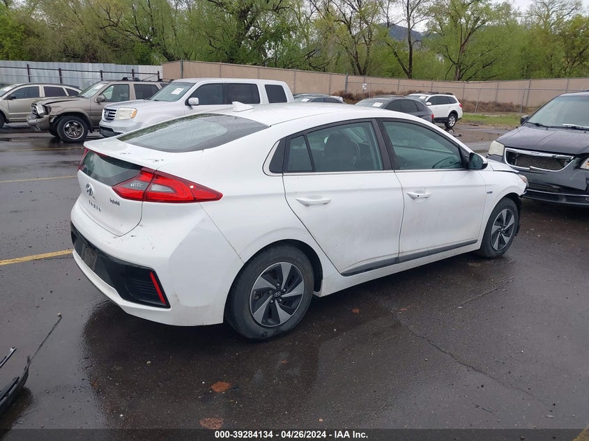 2017 Hyundai Ioniq Hybrid Sel VIN: KMHC75LC5HU035256 Lot: 39284134
