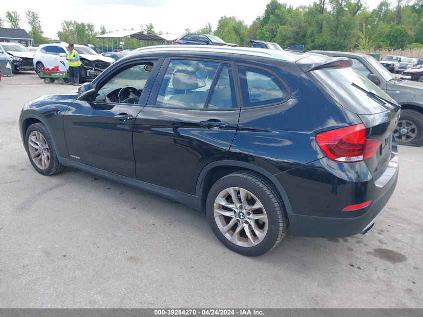 2015 BMW X1 xDrive28I VIN: WBAVL1C56FVY24619 Lot: 39284270