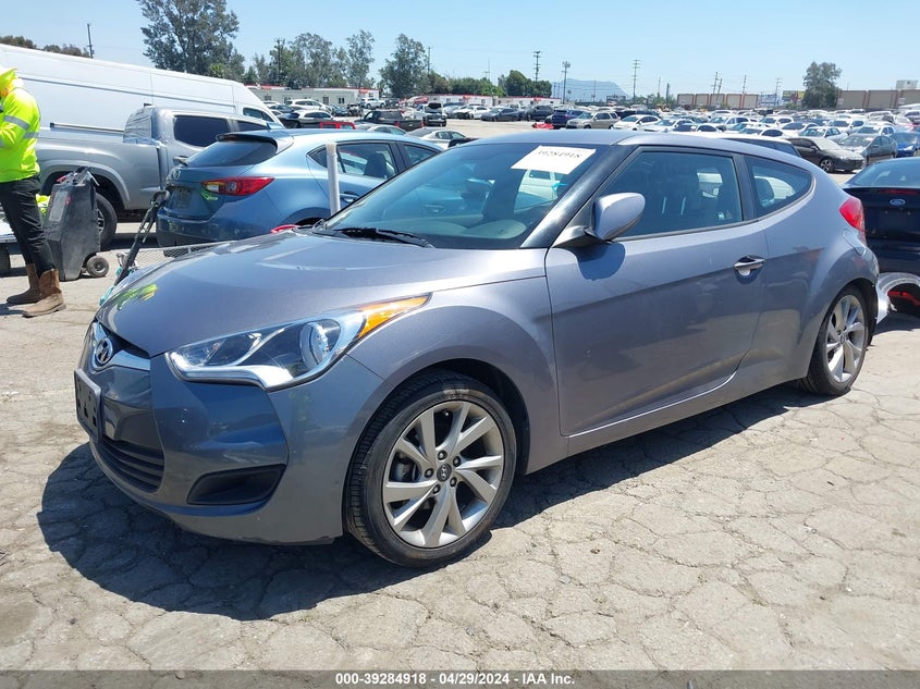 2016 Hyundai Veloster VIN: KMHTC6AD6GU292423 Lot: 39284918