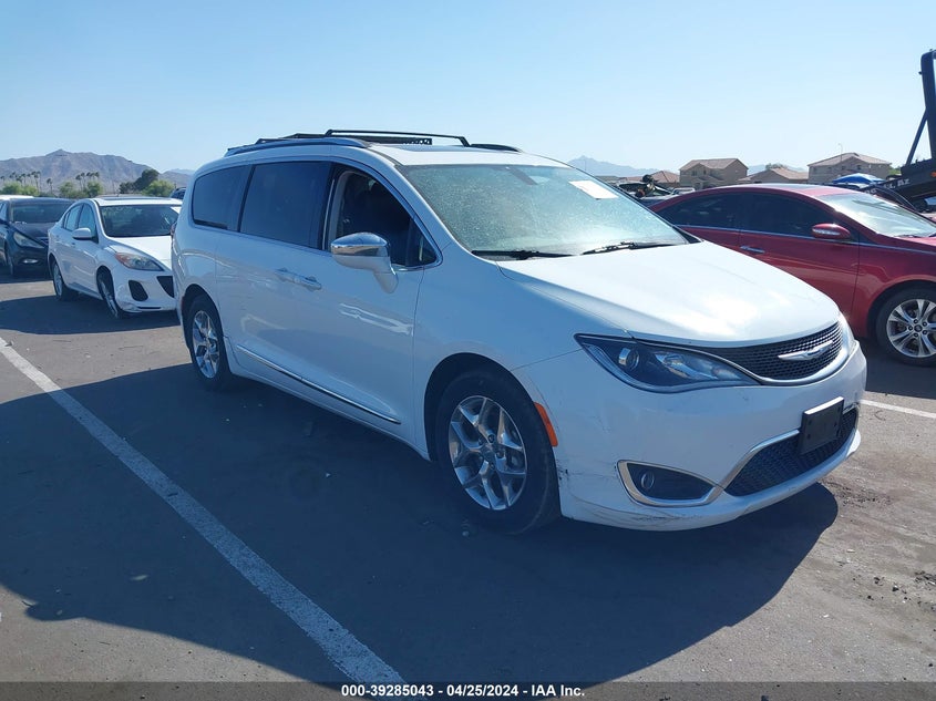 VIN 2C4RC1GG8JR185655 2018 CHRYSLER PACIFICA LIMITED