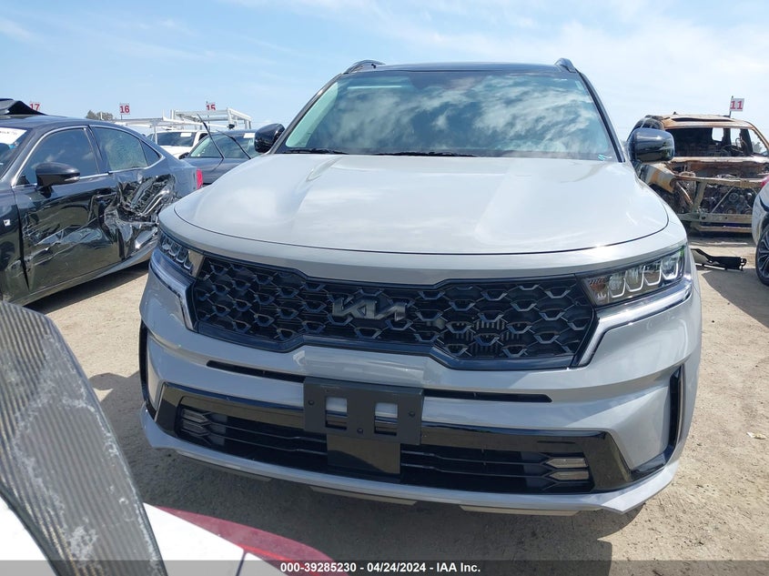 VIN 5XYRH4LF7PG201163 2023 KIA SORENTO EX