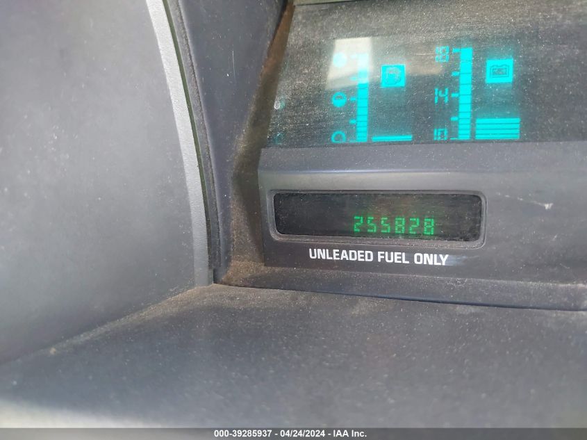 1994 Chevrolet Astro VIN: 1GBEL19W1RB192769 Lot: 39285937