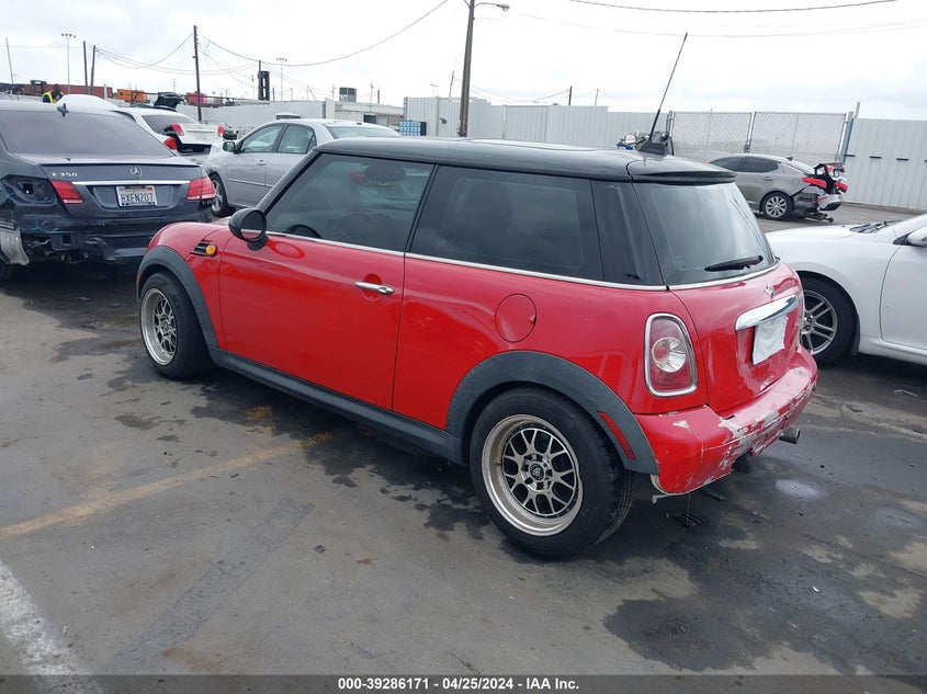 2013 Mini Hardtop Cooper VIN: WMWSU3C59DT547971 Lot: 39286171