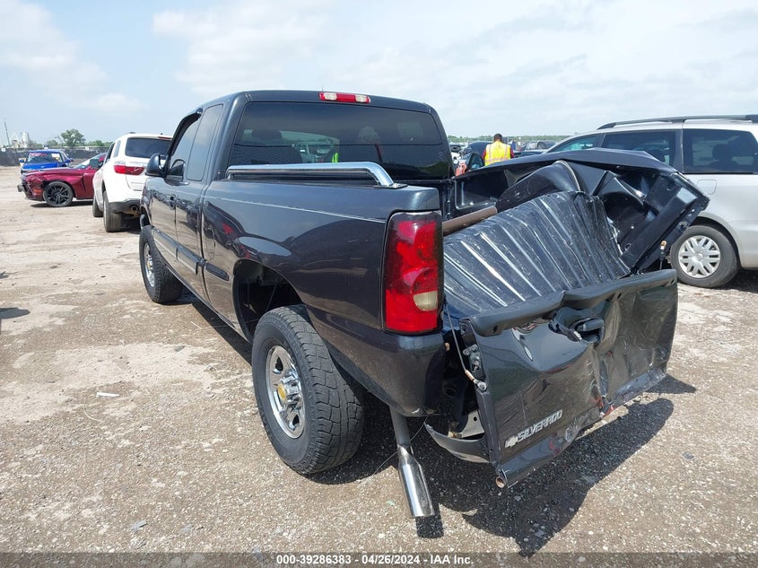 2004 Chevrolet Silverado 1500 Ls VIN: 1GCEC19T54E402475 Lot: 39286383