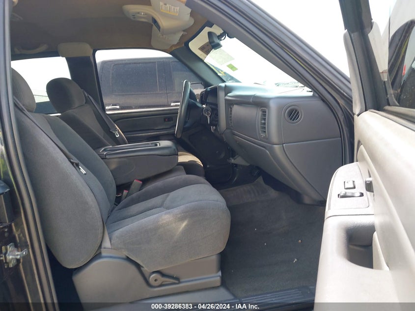 2004 Chevrolet Silverado 1500 Ls VIN: 1GCEC19T54E402475 Lot: 39286383