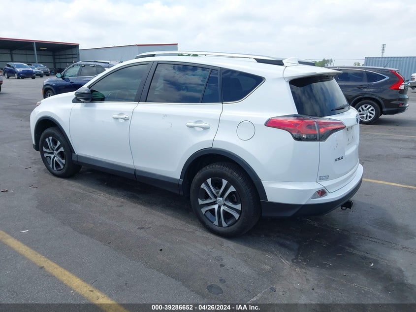 2018 TOYOTA RAV4 LE - 2T3ZFREV0JW441624