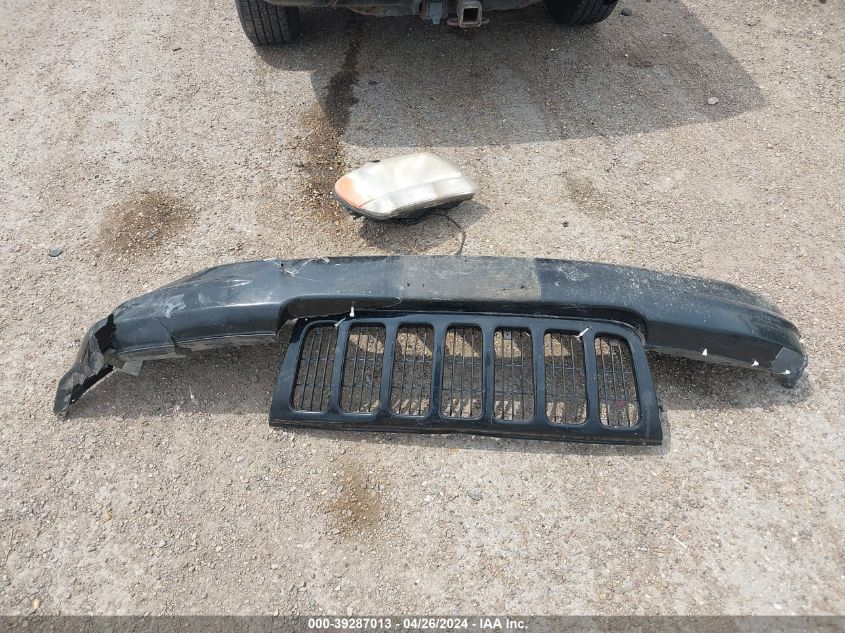 2000 Jeep Grand Cherokee Limited VIN: 1J4GW58N3YC135794 Lot: 39287013