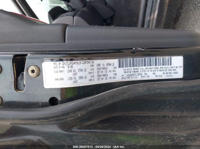 2000 Jeep Grand Cherokee Limited VIN: 1J4GW58N3YC135794 Lot: 39287013