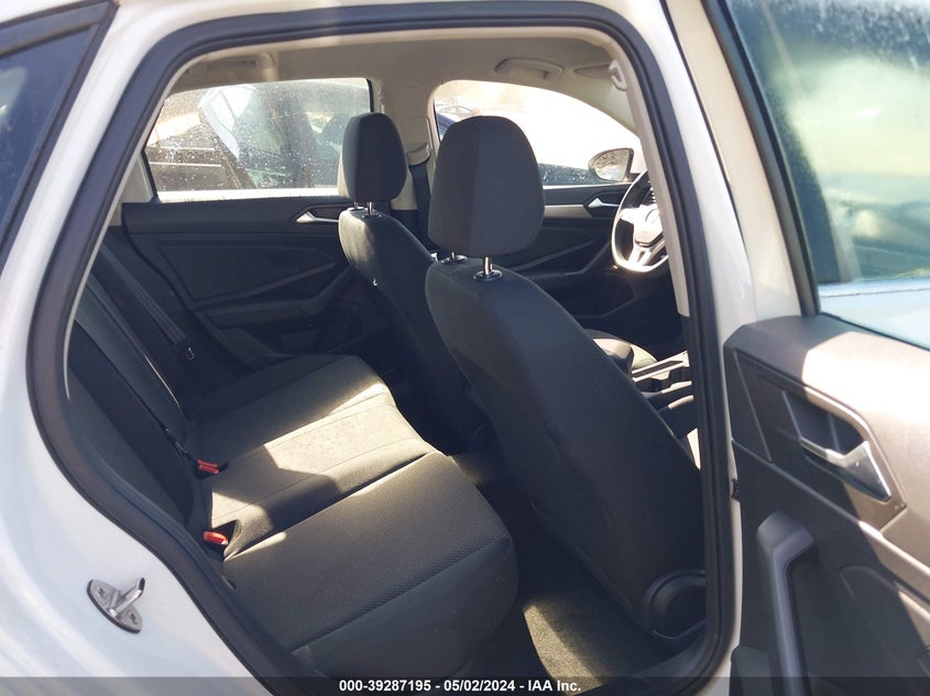 VIN 3VWCB7BU4KM253965 2019 VOLKSWAGEN JETTA 1.4T R-LINE/1.4T S/1.4T SE