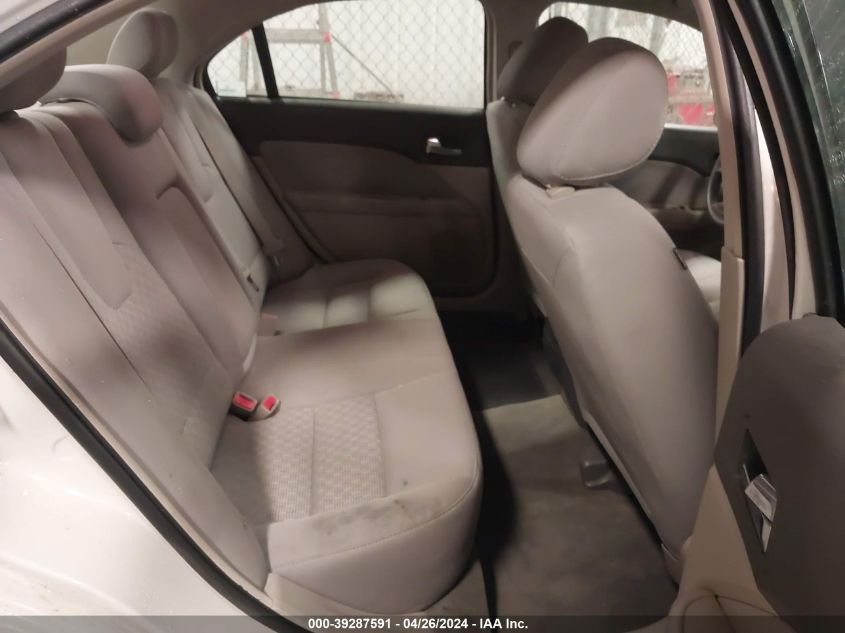 2011 Ford Fusion S VIN: 3FAHP0GA6BR190036 Lot: 39287591