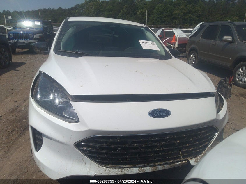 2022 FORD ESCAPE SE - 1FMCU0G61NUB57642