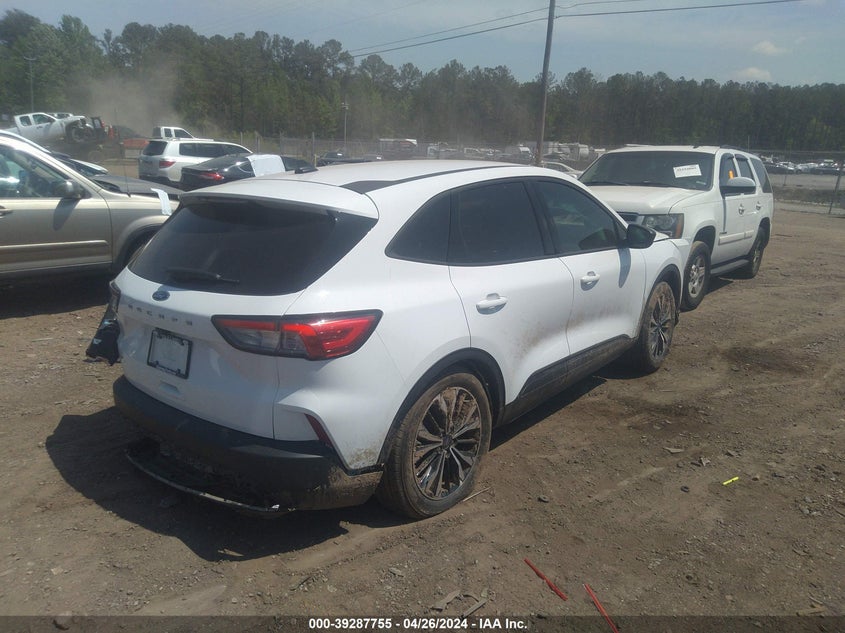 2022 FORD ESCAPE SE - 1FMCU0G61NUB57642