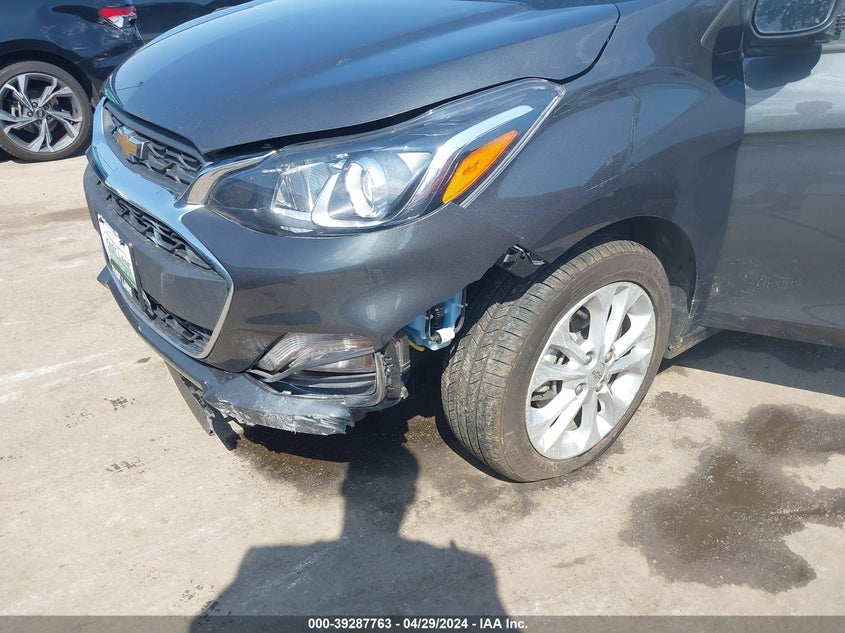 VIN KL8CD6SA0NC016143 2022 CHEVROLET SPARK 1LT