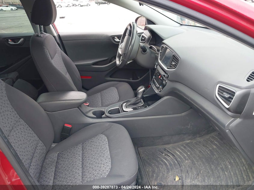 2019 Hyundai Ioniq Hybrid Sel VIN: KMHC75LC8KU105758 Lot: 39287873