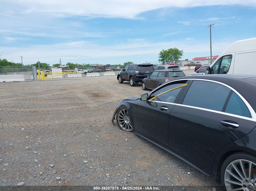 2015 MERCEDES-BENZ S 550 WDDUG8CB9FA157219