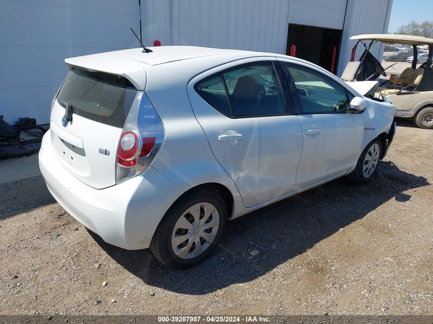 2013 Toyota Prius C Two VIN: JTDKDTB36D1552768 Lot: 39287987