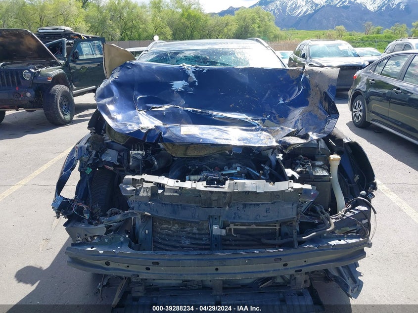 VIN 4S4BSETC4J3225992 2018 SUBARU OUTBACK TOURING
