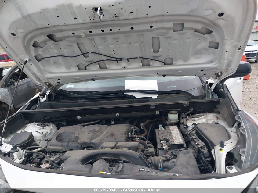 2019 TOYOTA RAV4 LE - JTMH1RFV0KD009073