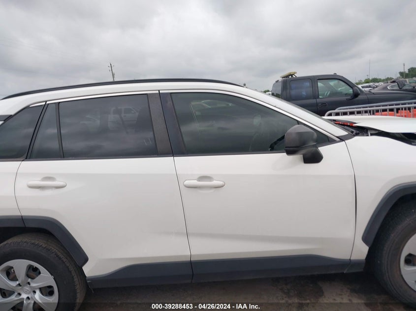 2019 TOYOTA RAV4 LE - JTMH1RFV0KD009073
